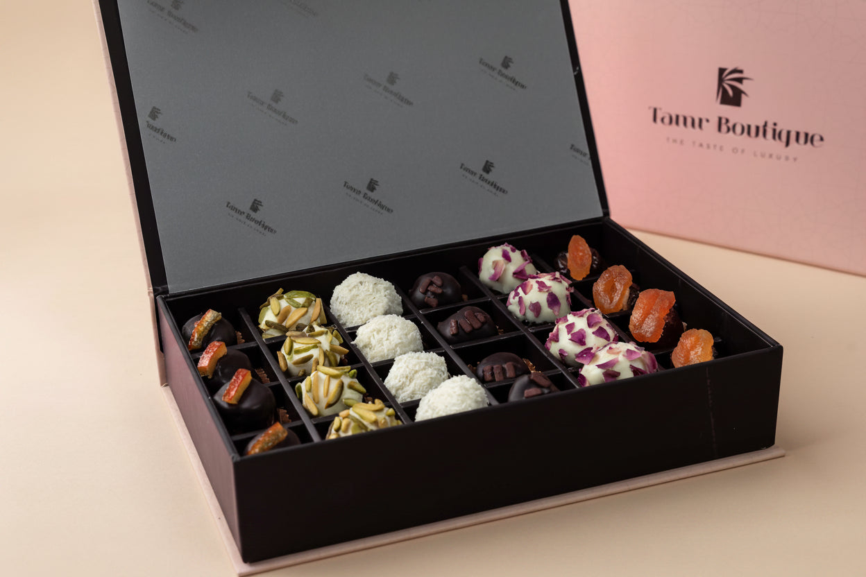 Luxury handcrafted stuffed dates gift box UAE — Tamr Boutique