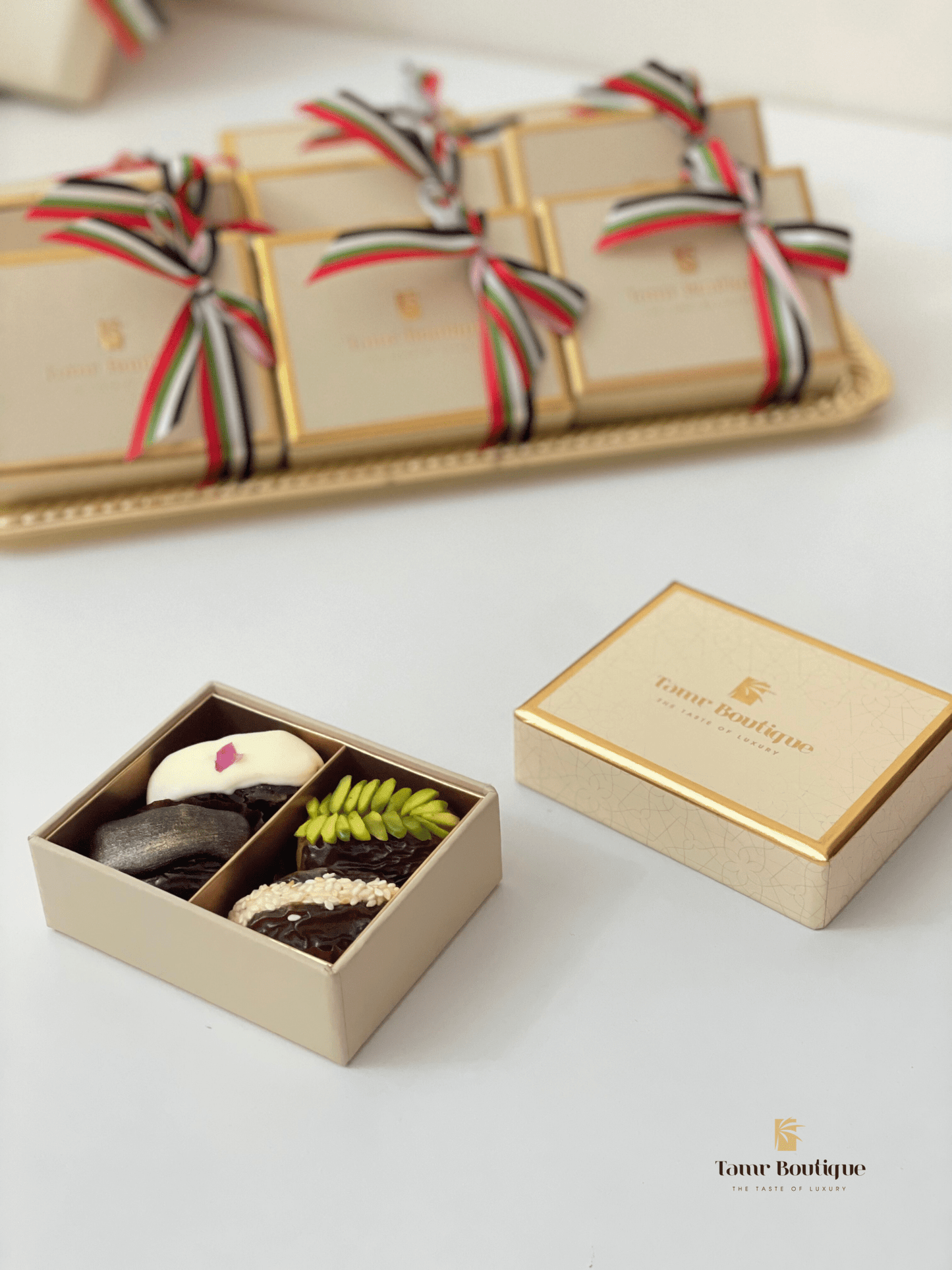 Gold Collection - UAE National Day - Tamr Boutique