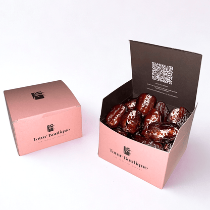 Mejdoul Date with Caramelized Sesame Almond - Tamr Boutique