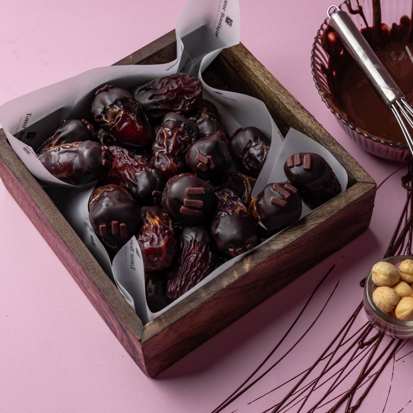 Ramadan Red Tray - Tamr Boutique