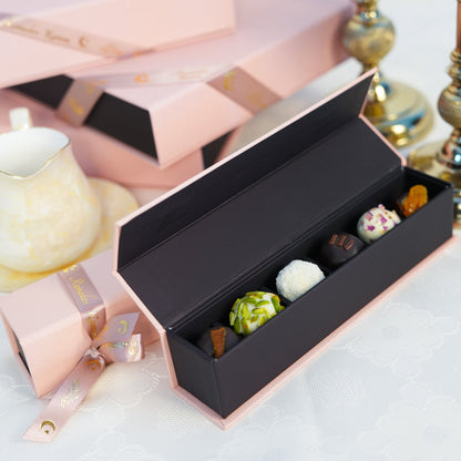 Signature Collection - Tamr Boutique